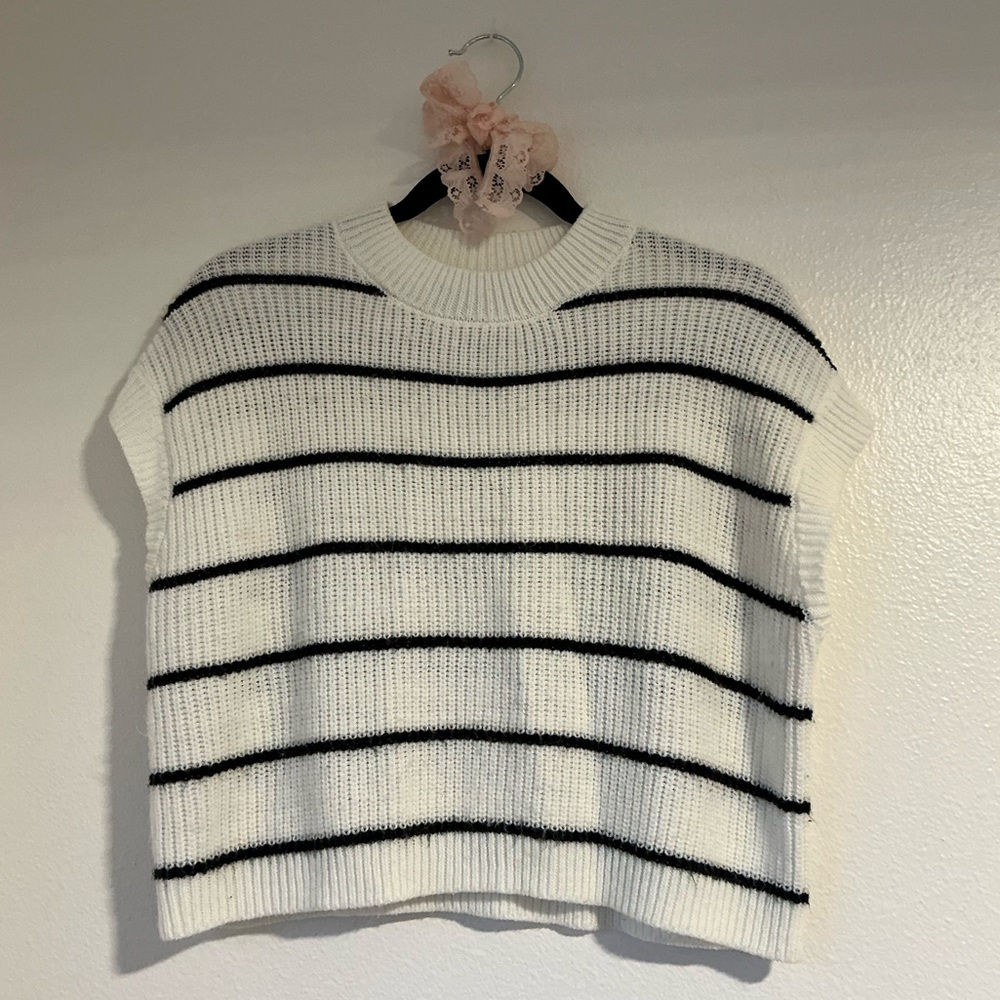 Lark + Grey White and Black Striped Knit Sleeveless Sweater Vest